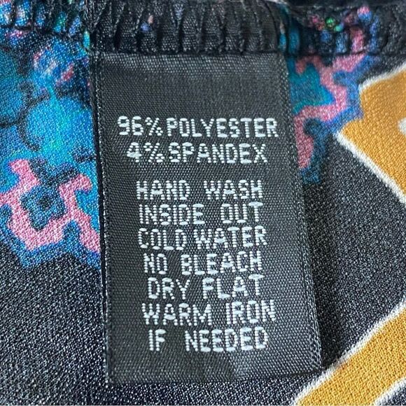 Mischa Asymmetrical Embroidered Floral Colorblock Top Size Medium - Picture 4 of 10